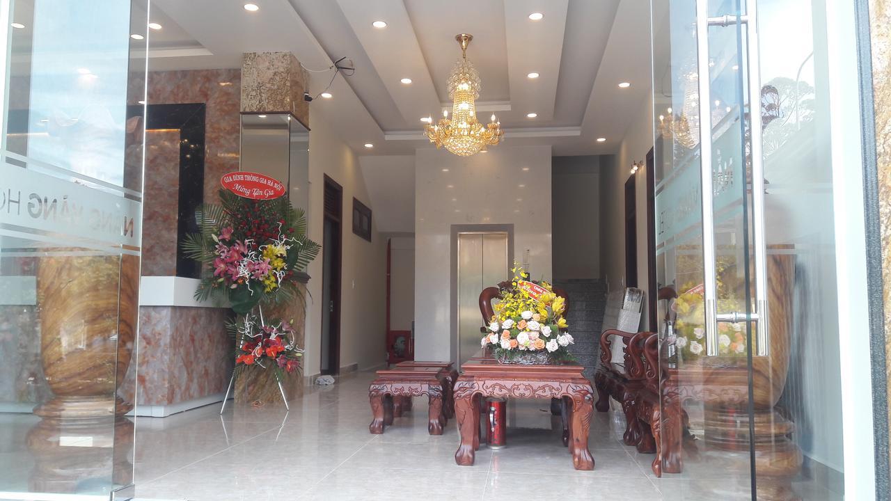 Nang Vang Hotel Dalat Exterior foto