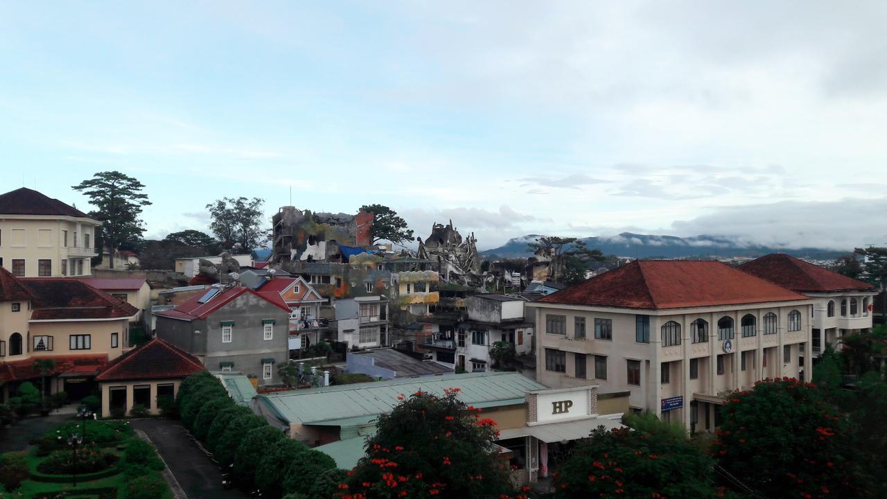 Nang Vang Hotel Dalat Exterior foto